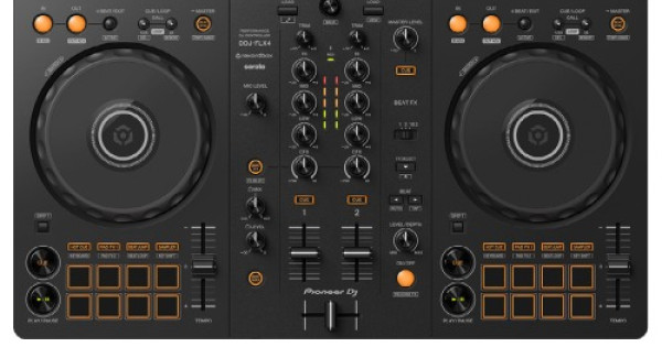 Pioneer DDJ-FLX4 at Platinum Records